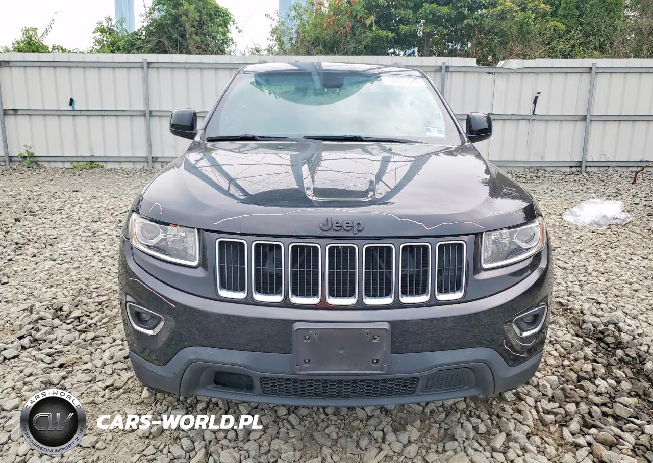 2015 Jeep Grand Cherokee Laredo VIN:1C4RJFAG9FC209733 - 5