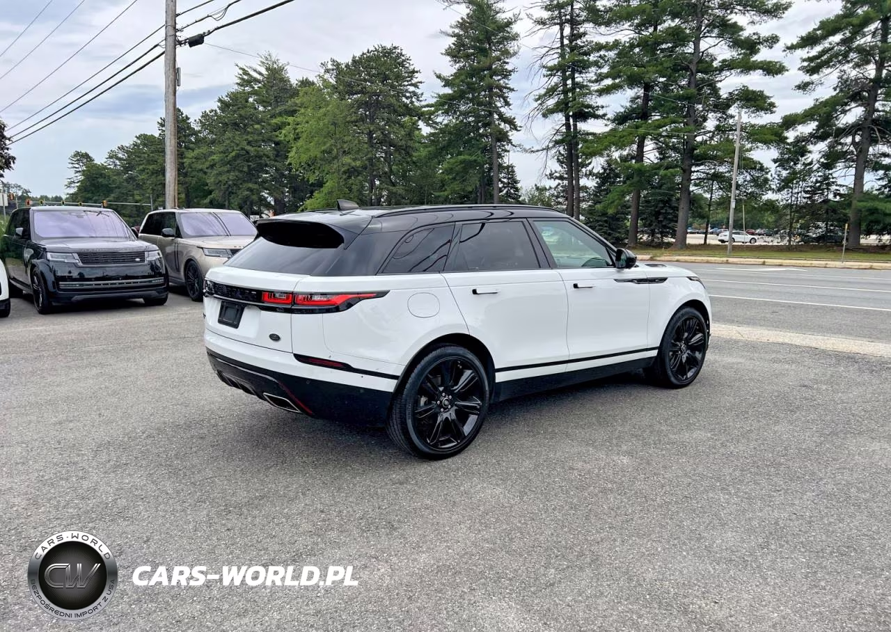 2018 Land Rover Range Rover Velar R-Dynamic Hse VIN:SALYM2RV1JA727735 - 4