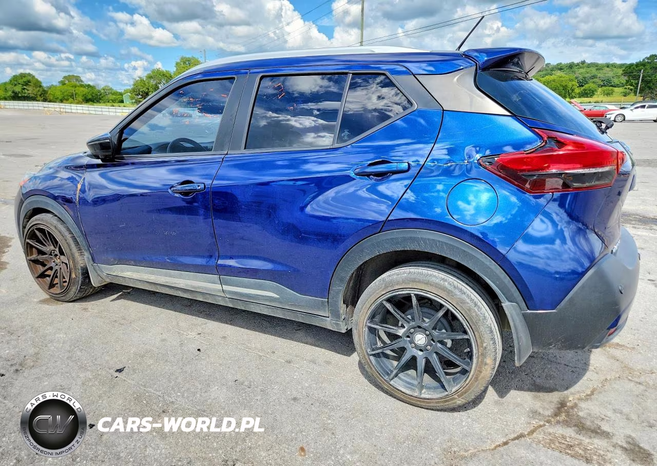 2020 Nissan Kicks Sr VIN:3N1CP5DV9LL563828 - 2