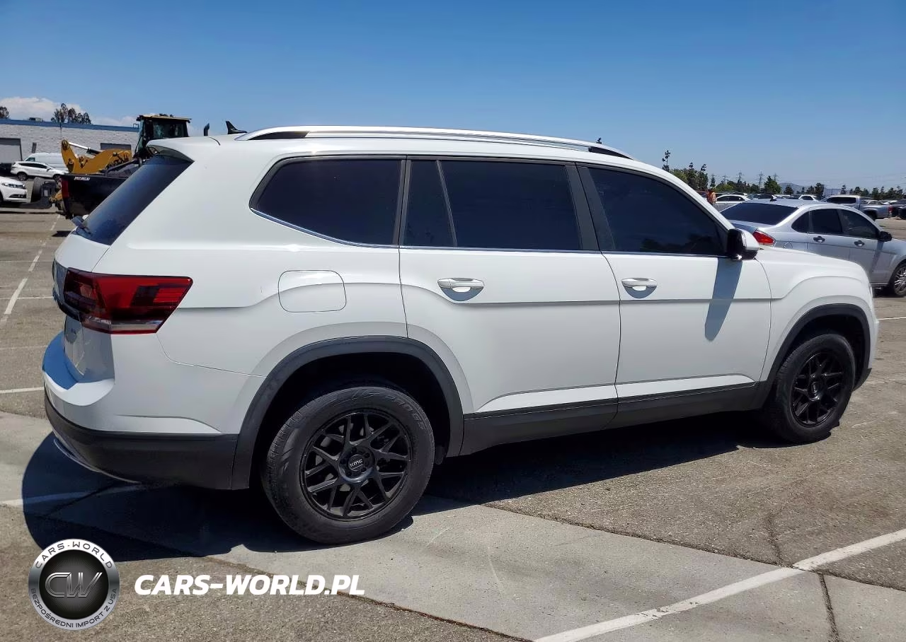 2018 Volkswagen Atlas Se VIN:1V2CP2CA2JC592850 - 3