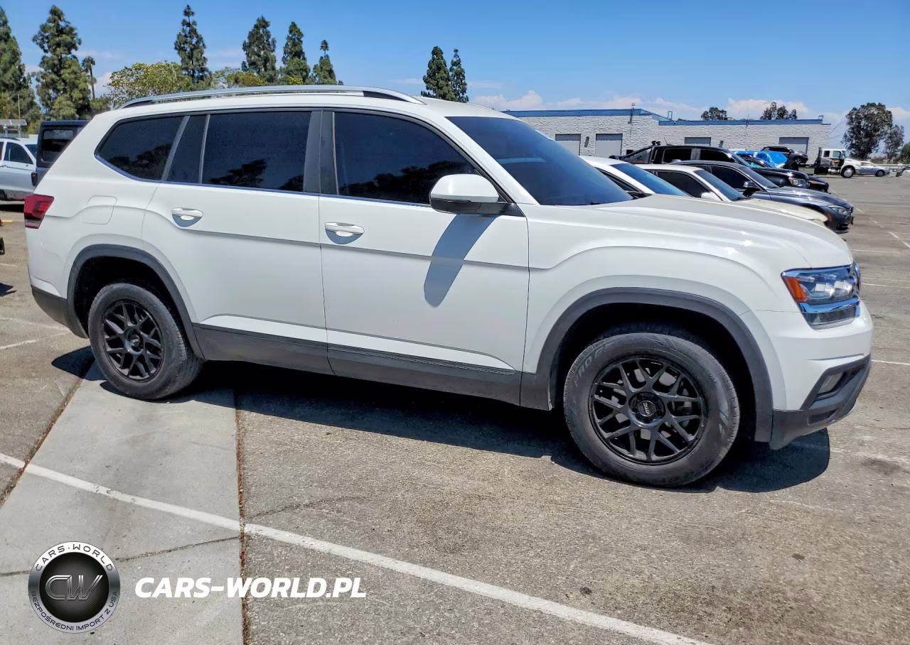 2018 Volkswagen Atlas Se VIN:1V2CP2CA2JC592850 - 4