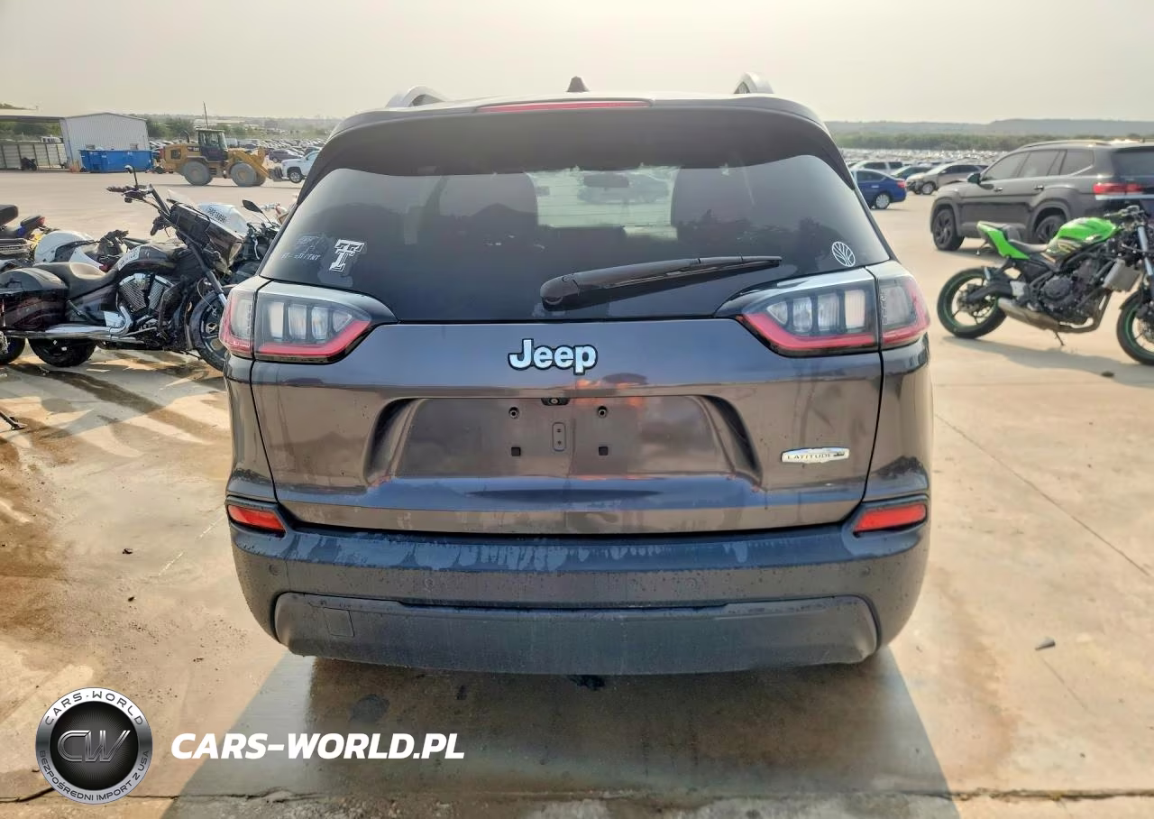 2020 Jeep Cherokee Latitude Plus VIN:1C4PJLLB9LD547601 - 6