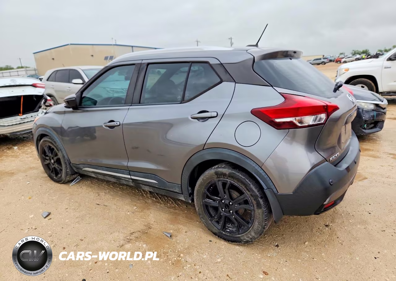 2020 Nissan Kicks Sr VIN:3N1CP5DV5LL578813 - 2