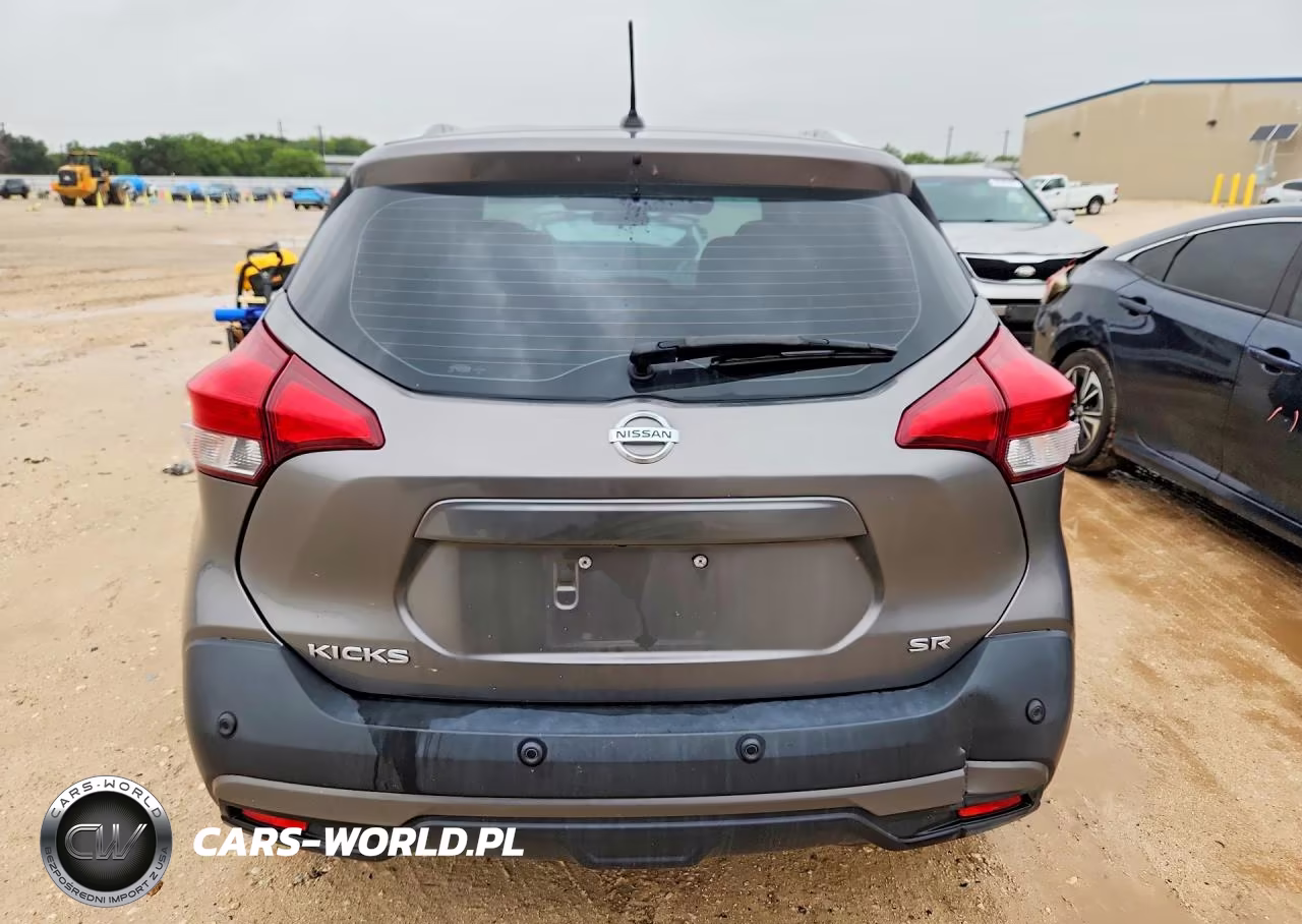 2020 Nissan Kicks Sr VIN:3N1CP5DV5LL578813 - 6