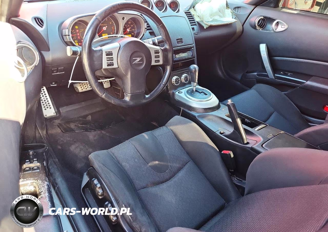 2006 Nissan 350Z Coupe VIN:JN1AZ34D26M302497 - 8