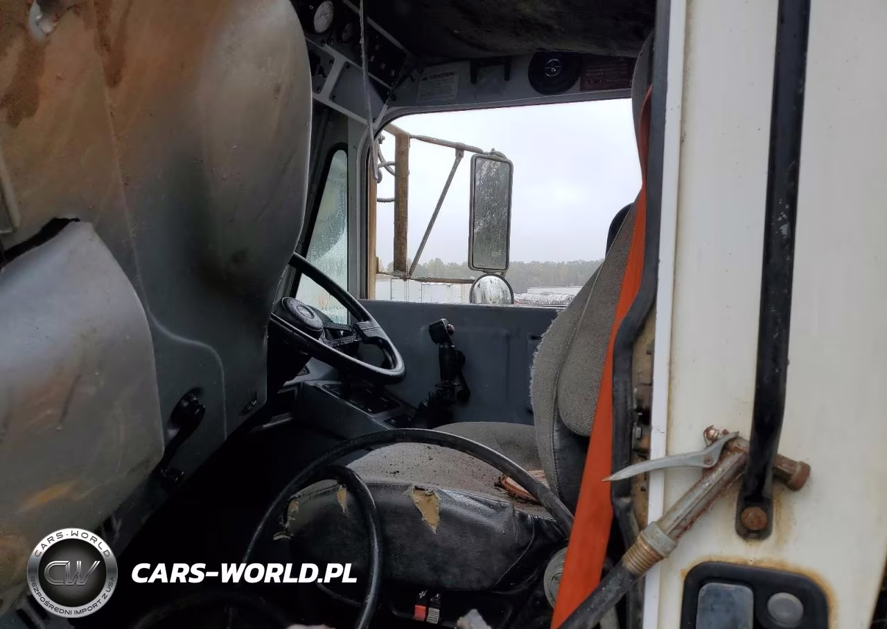 2007 Oshkosh S Series Ready Mix Truck VIN:10TNA0Y217S096207 - 5
