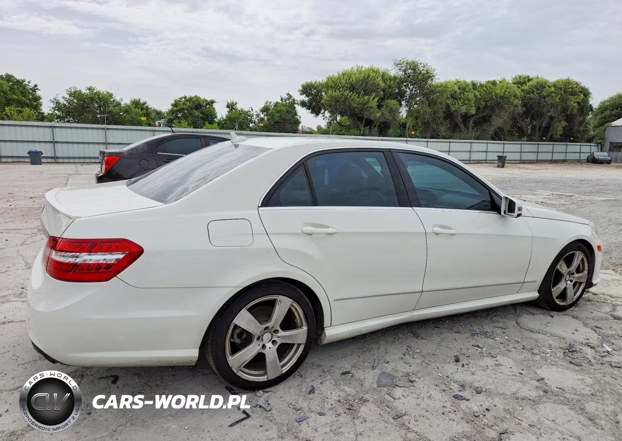 2011 Mercedes-Benz E 350 VIN:WDDHF5GB2BA464724 - 3