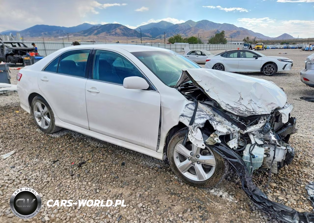 2011 Toyota Camry Se V6 VIN:4T1BK3EK0BU621289 - 4