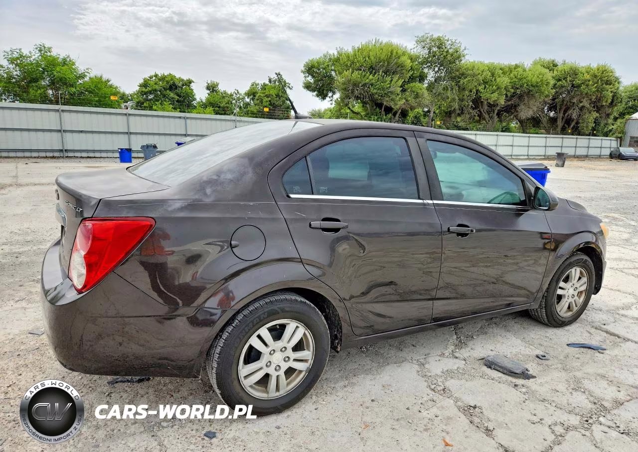 2014 Chevrolet Sonic Lt VIN:1G1JC5SH8E4205246 - 3