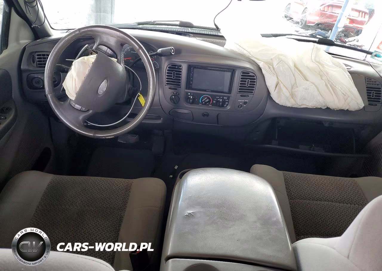 2003 Ford F150 VIN:2FTRX18W83CA93302 - 8