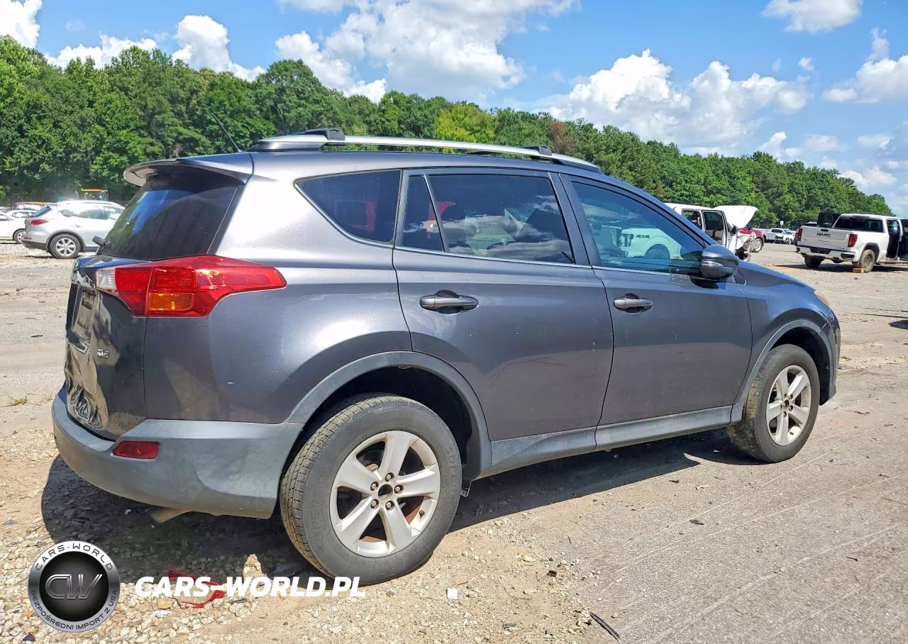 2015 Toyota Rav4 Xle VIN:2T3WFREV8FW134759 - 3