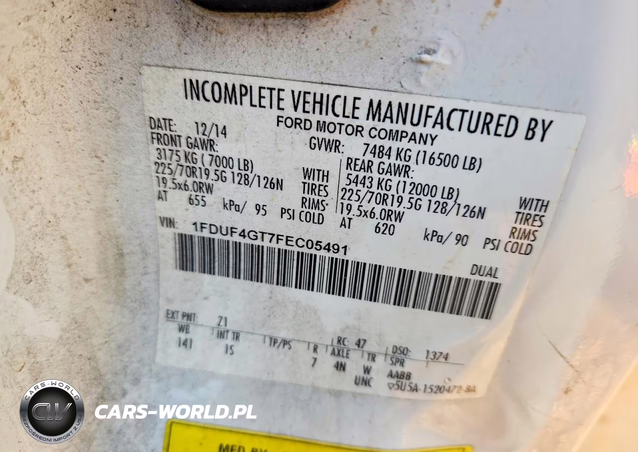 2015 Ford F450 Super Duty Bucket Truck VIN:1FDUF4GT7FEC05491 - 14