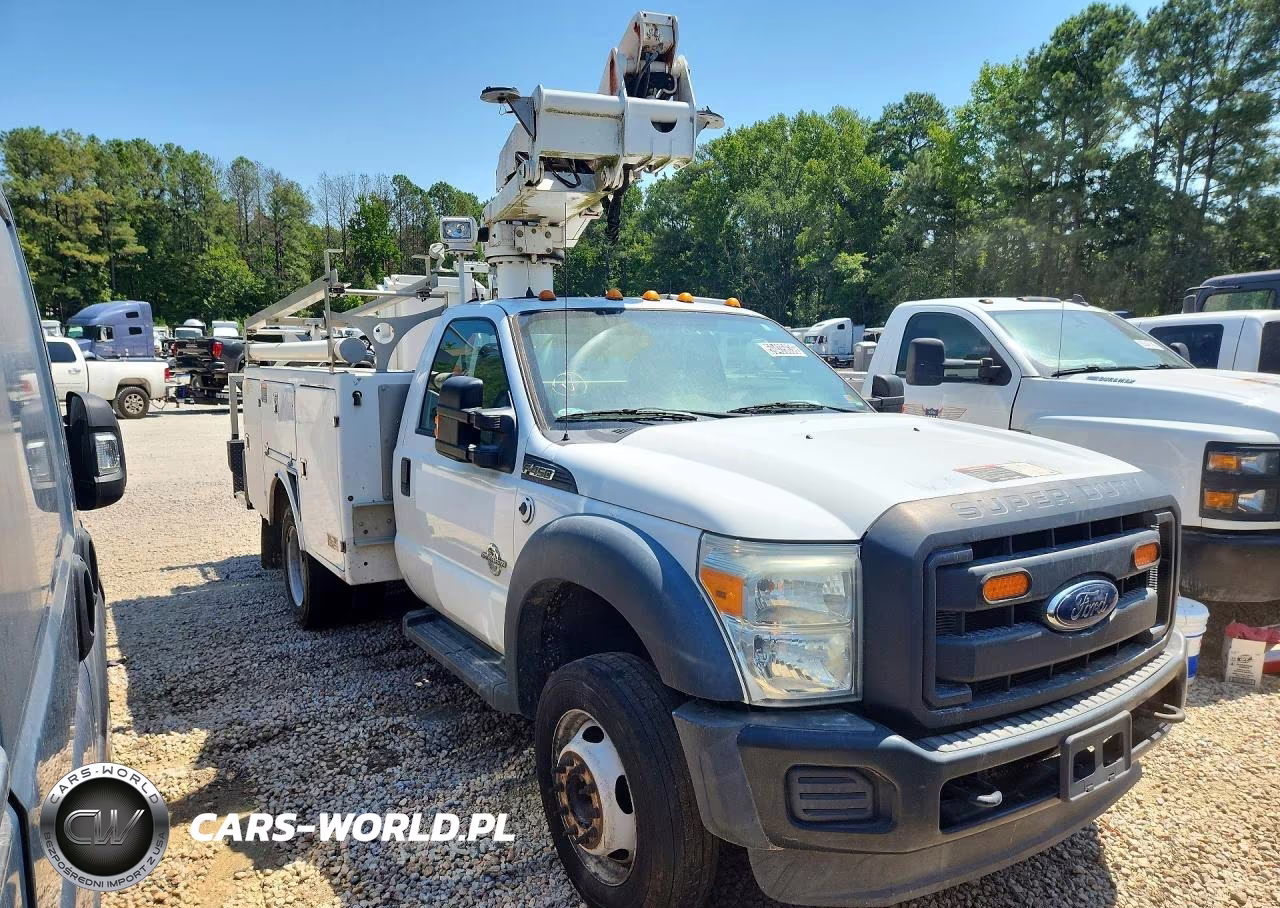 2015 Ford F450 Super Duty Bucket Truck VIN:1FDUF4GT7FEC05491 - 4