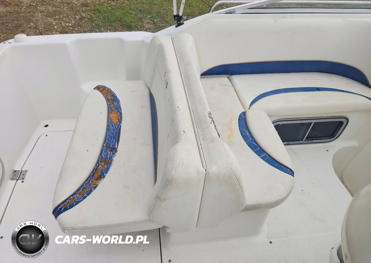 2005 Glastron Boat VIN:LOT-3-59405806 - 6