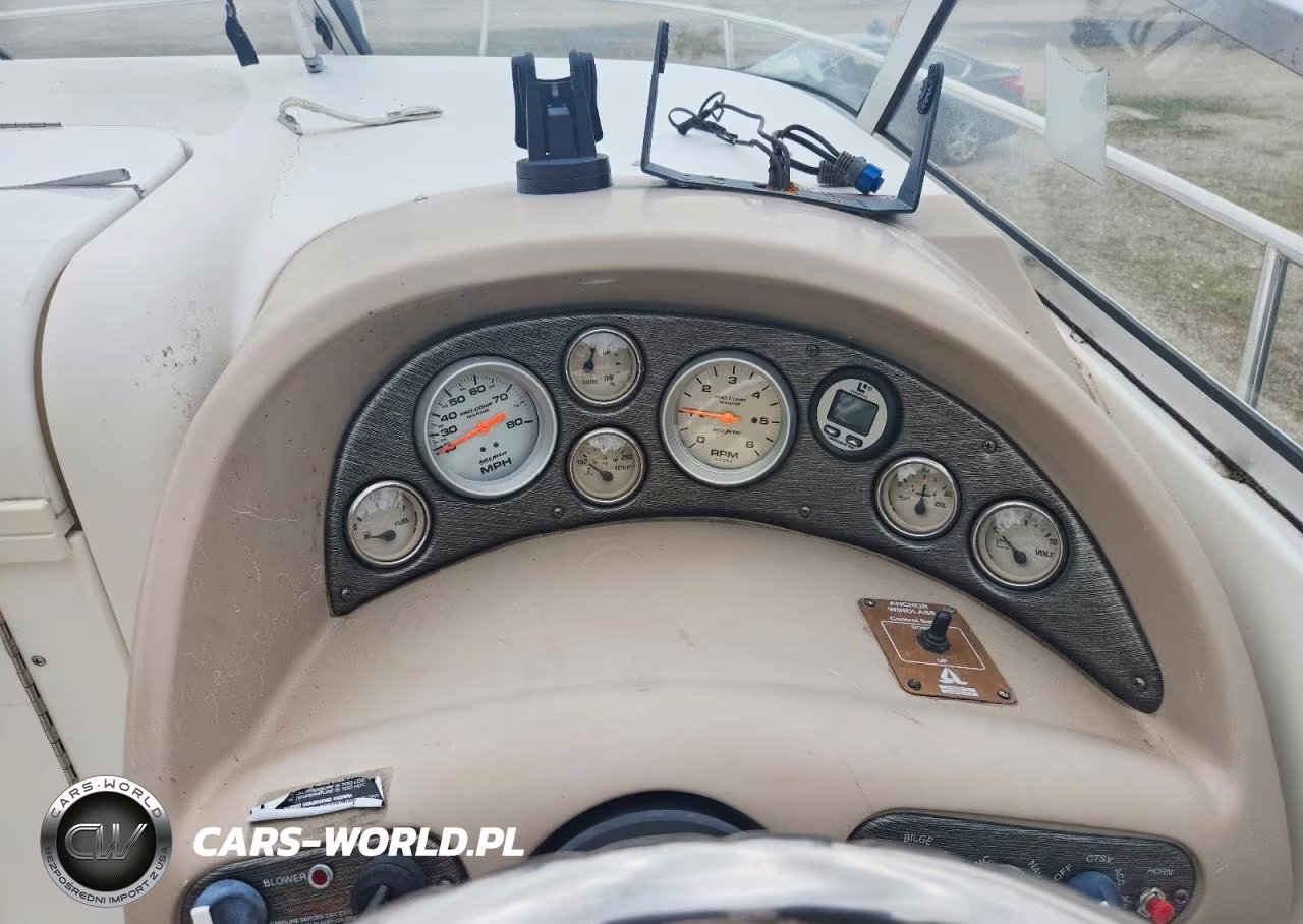 2005 Glastron Boat VIN:LOT-3-59405806 - 8