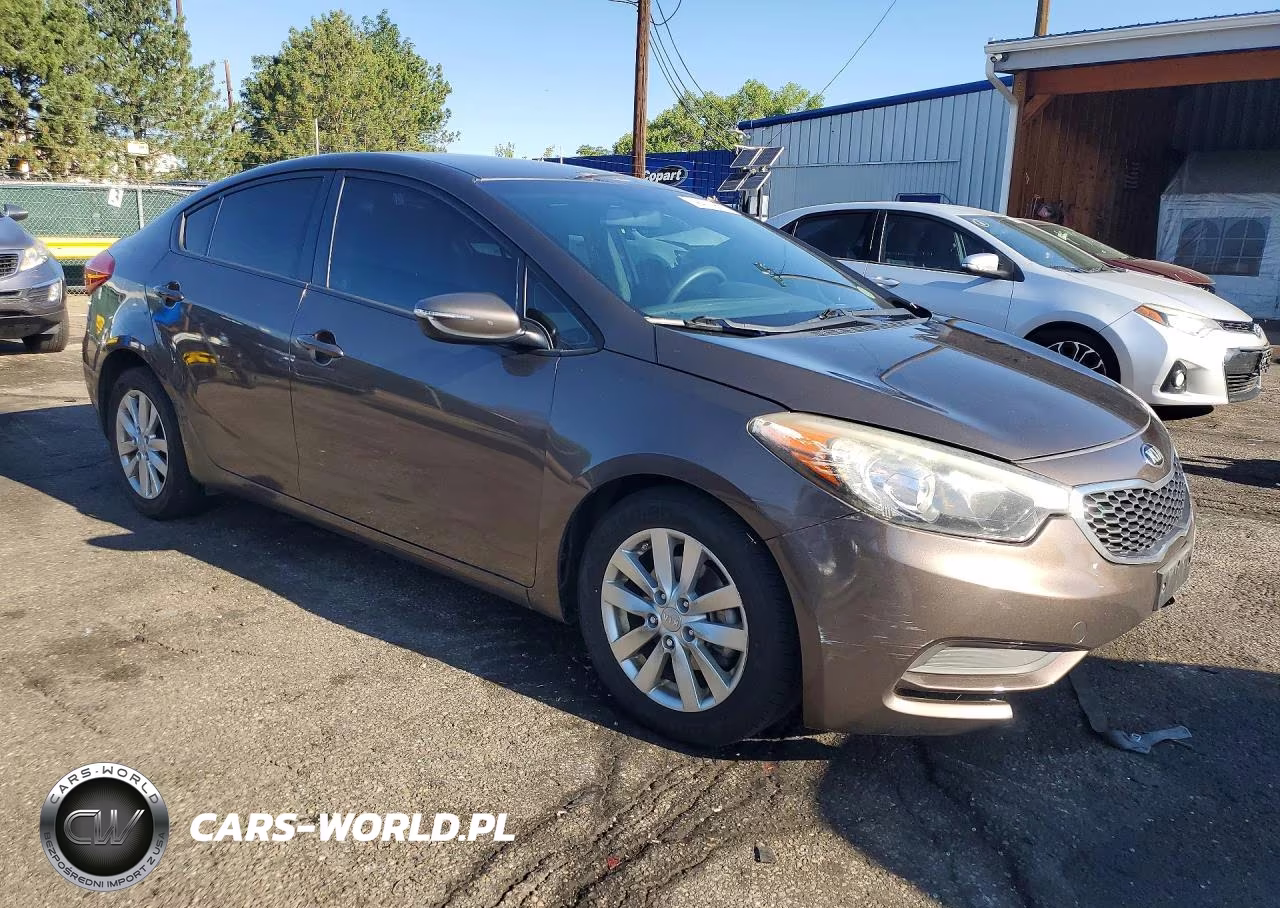 2015 Kia Forte Lx VIN:KNAFX4A61F5345515 - 4