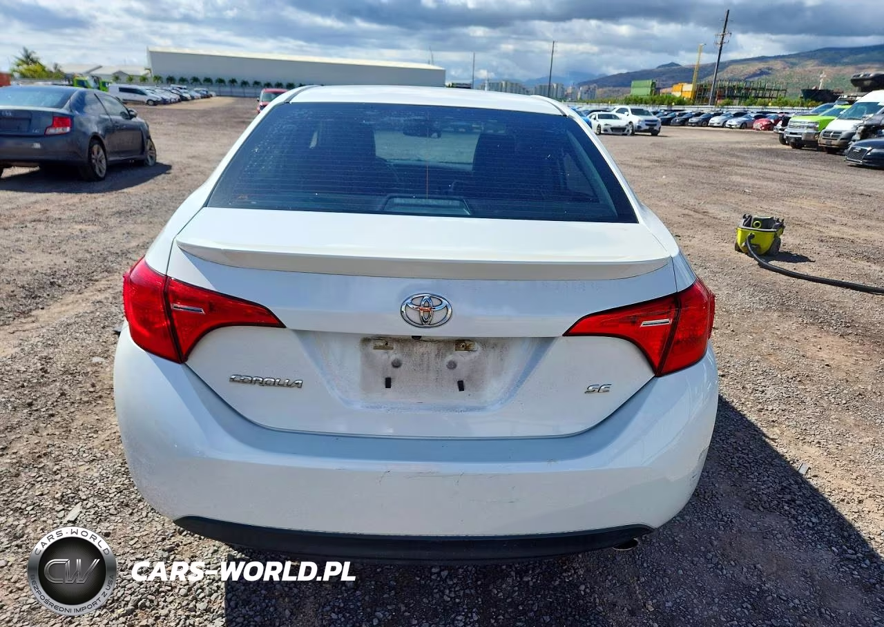 2018 Toyota Corolla L VIN:5YFBURHE7JP784153 - 6