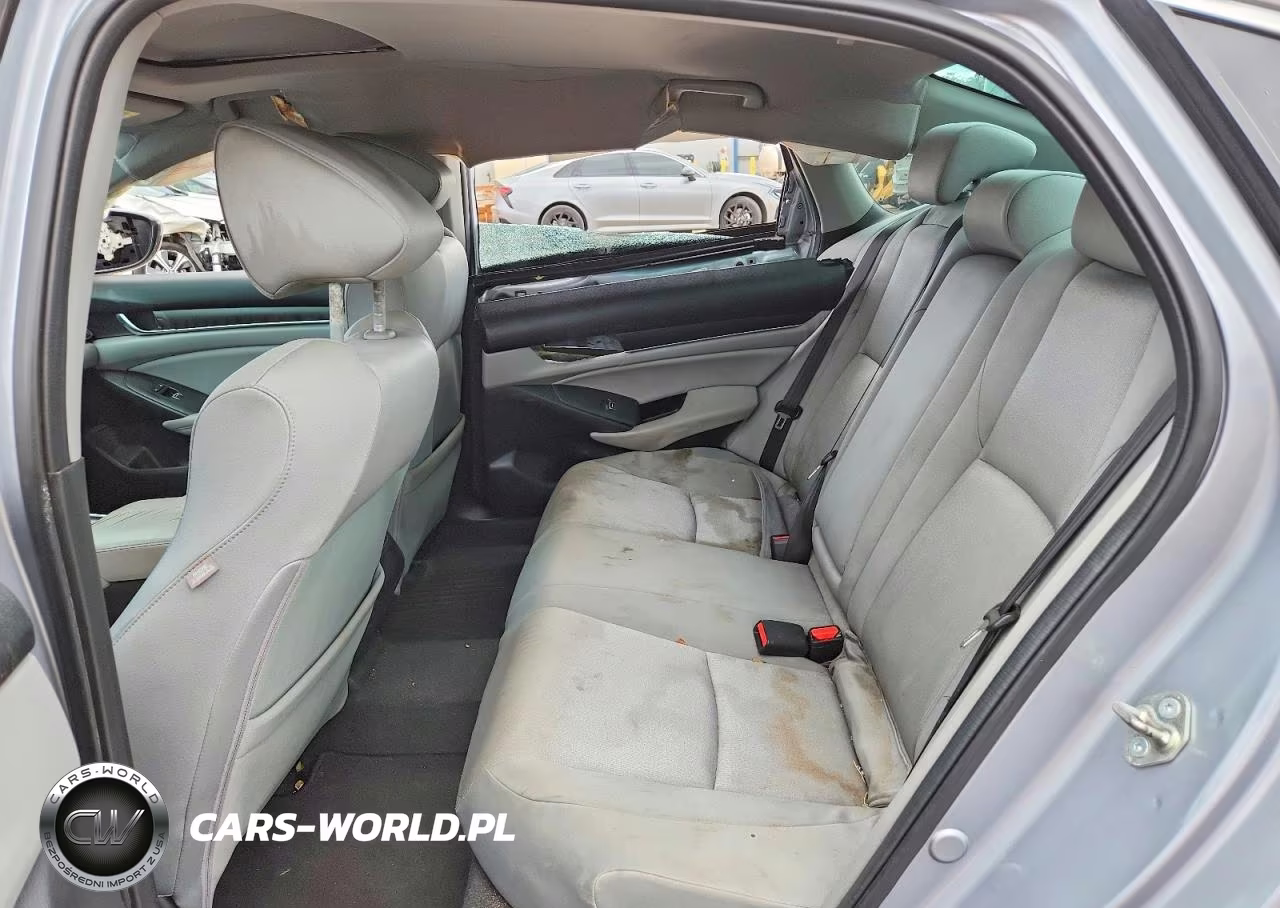 2018 Honda Accord VIN:1HGCV3F41JA003206 - 10