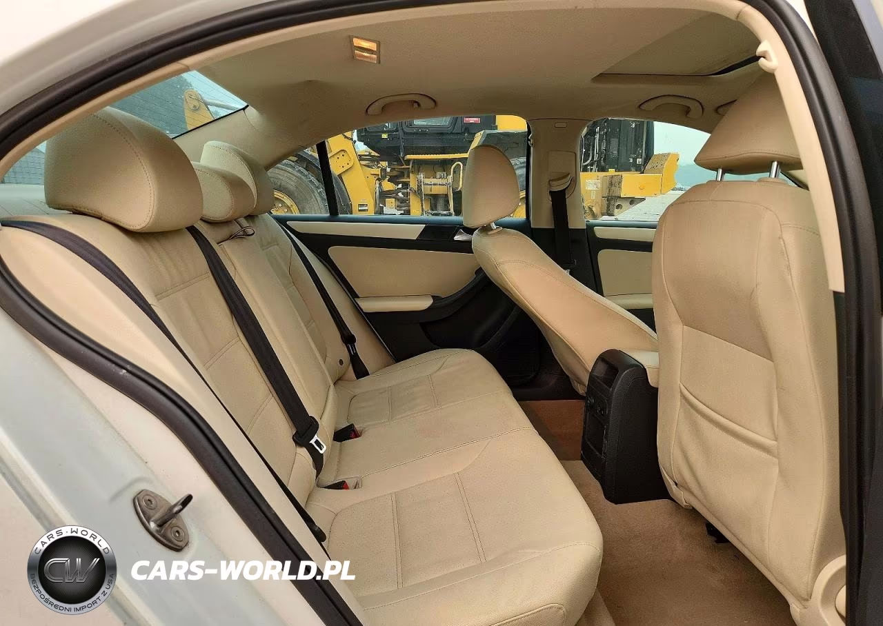 2011 Volkswagen Jetta Se VIN:3VWDZ7AJ3BM317825 - 10