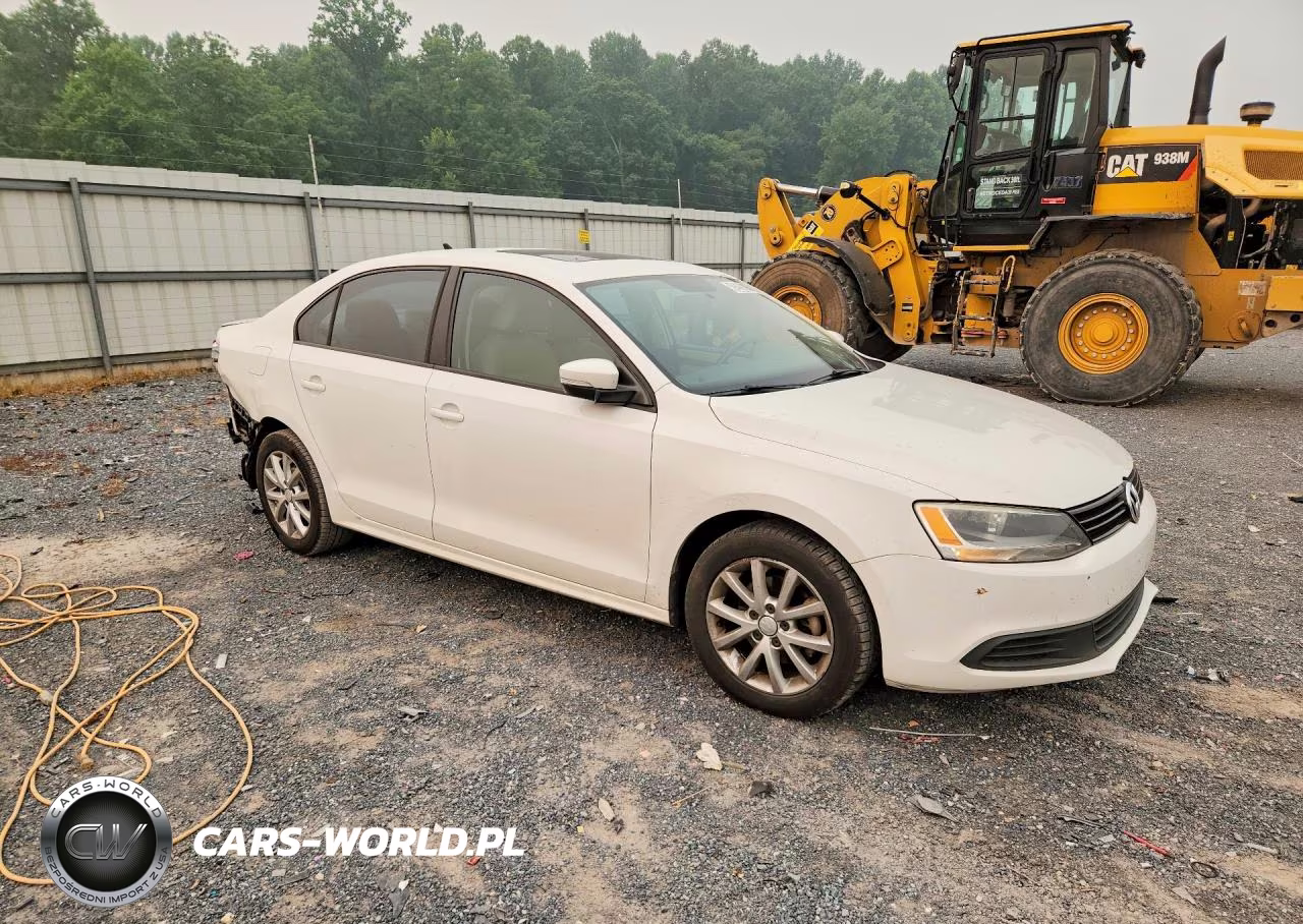2011 Volkswagen Jetta Se VIN:3VWDZ7AJ3BM317825 - 4