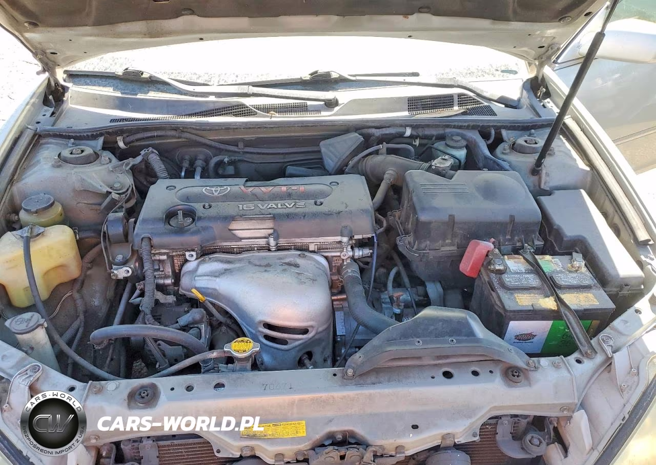 2002 Toyota Camry Le VIN:JTDBE32K120117437 - 11