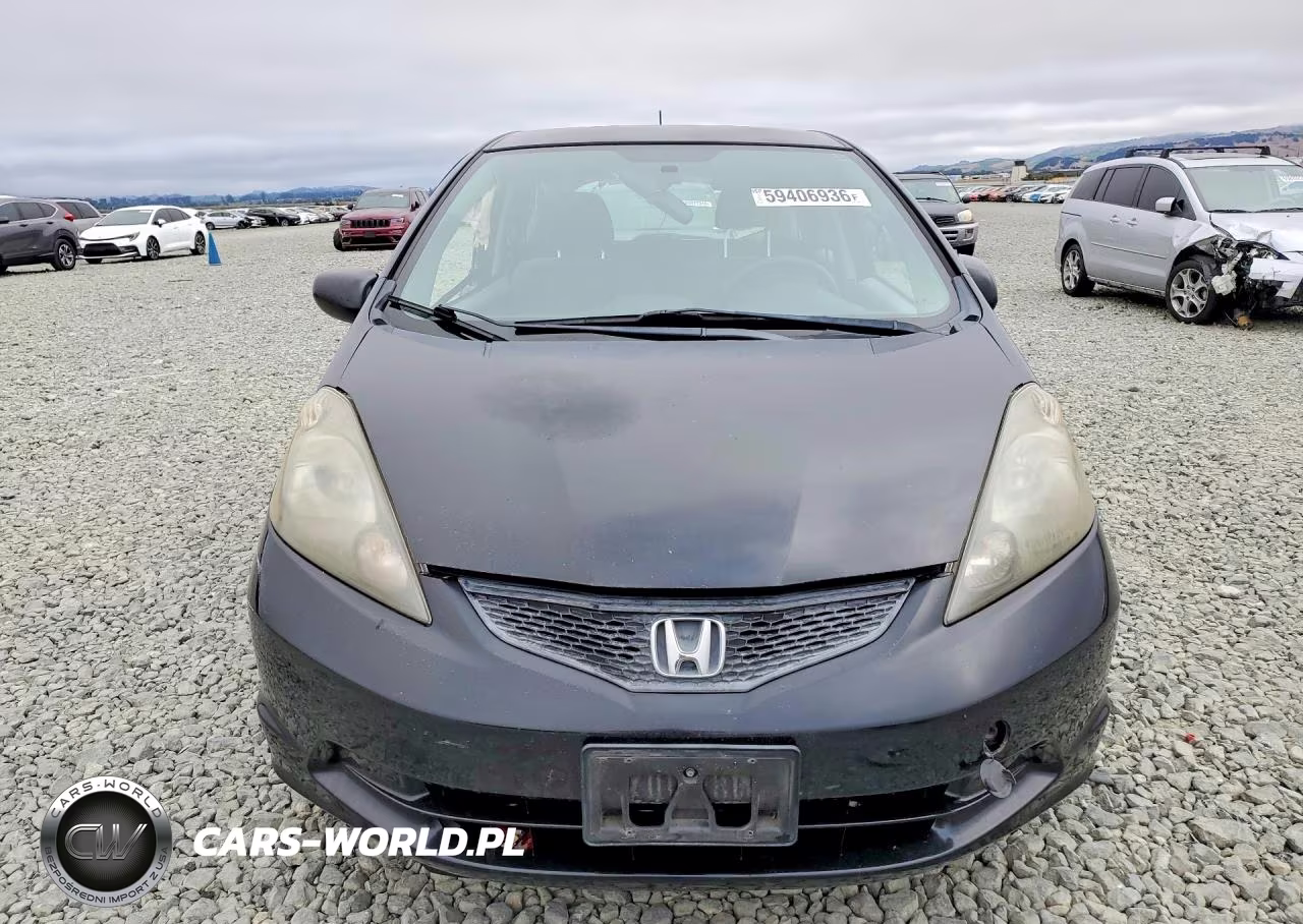 2010 Honda Fit VIN:JHMGE8H26AC038190 - 5