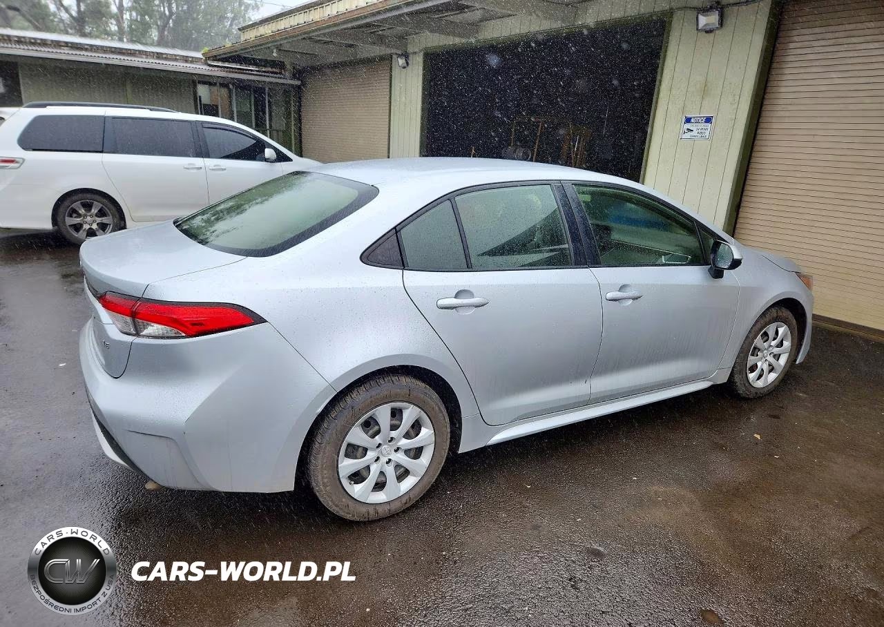 2022 Toyota Corolla Le VIN:JTDEPMAE3N3032823 - 3