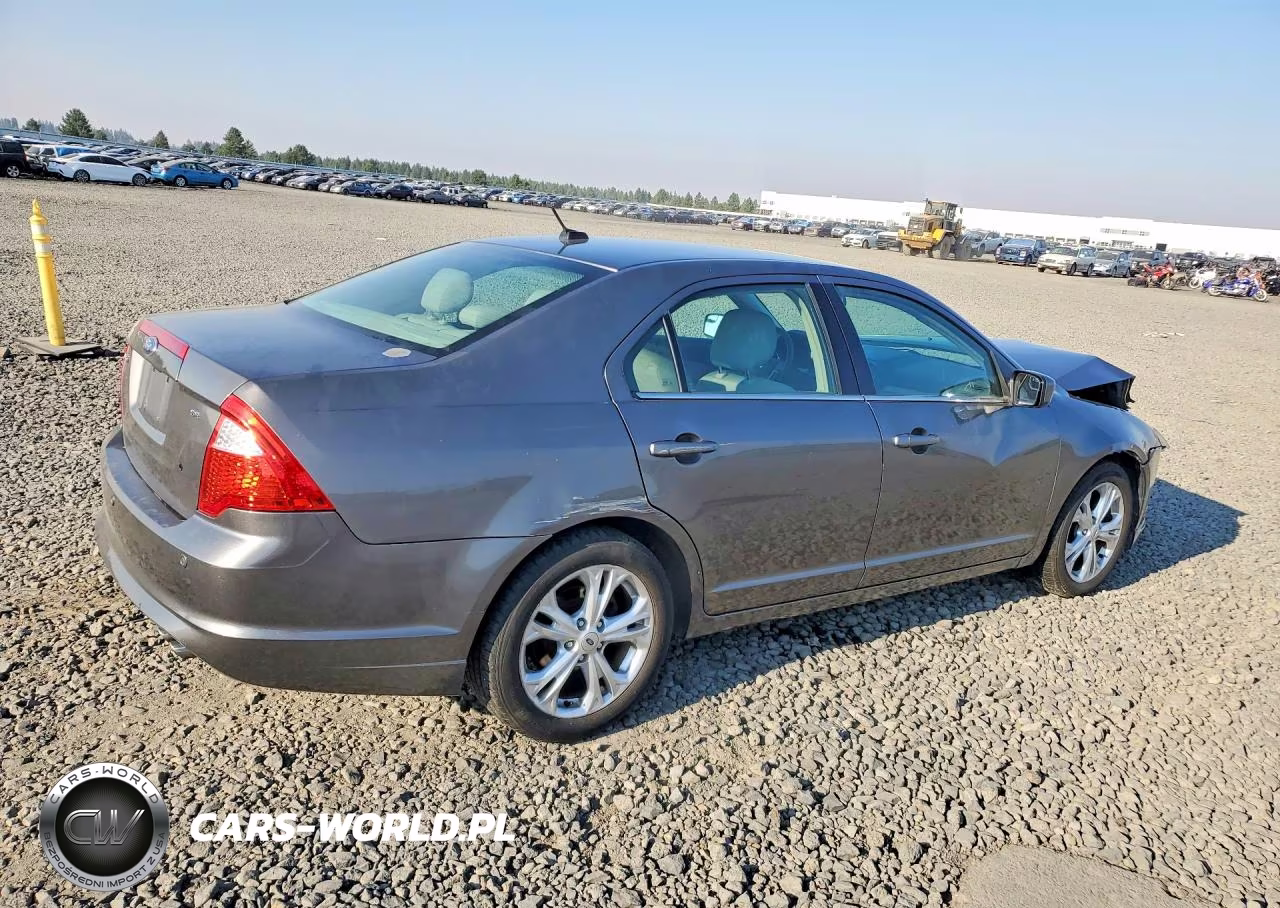 2012 Ford Fusion Se VIN:3FAHP0HA1CR250188 - 3