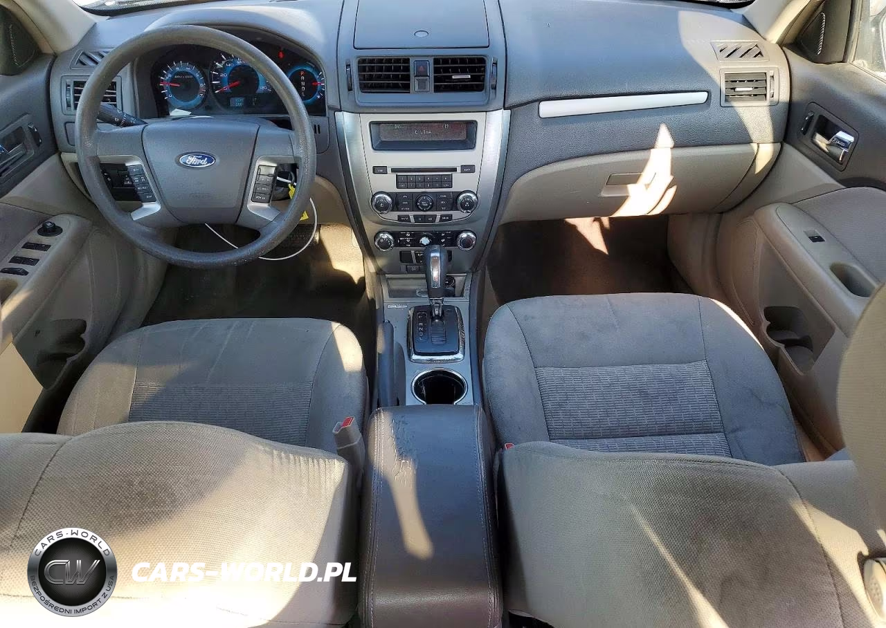 2012 Ford Fusion Se VIN:3FAHP0HA1CR250188 - 8