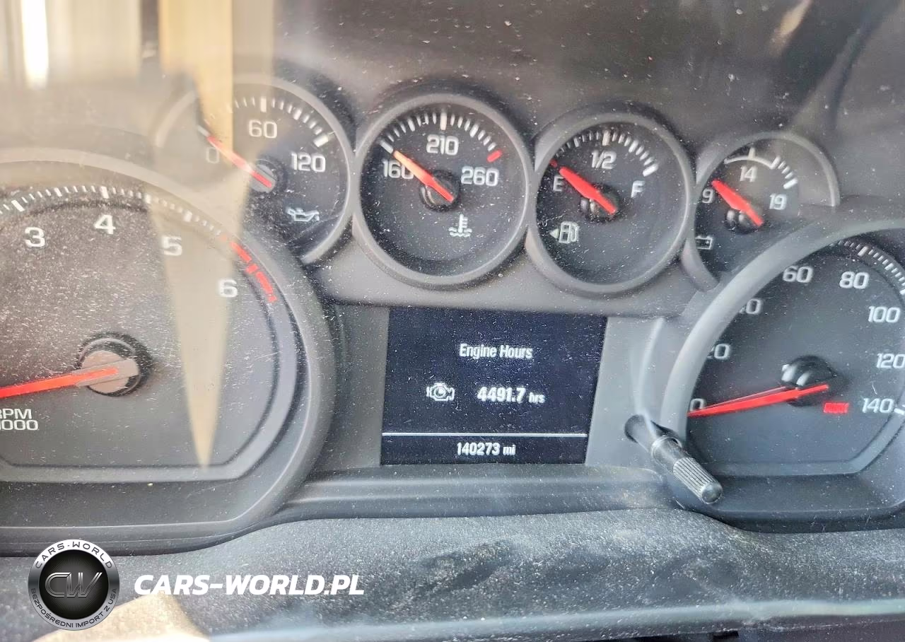 2024 Chevrolet Silverado K3500 VIN:1GB4YSE77RF225493 - 9