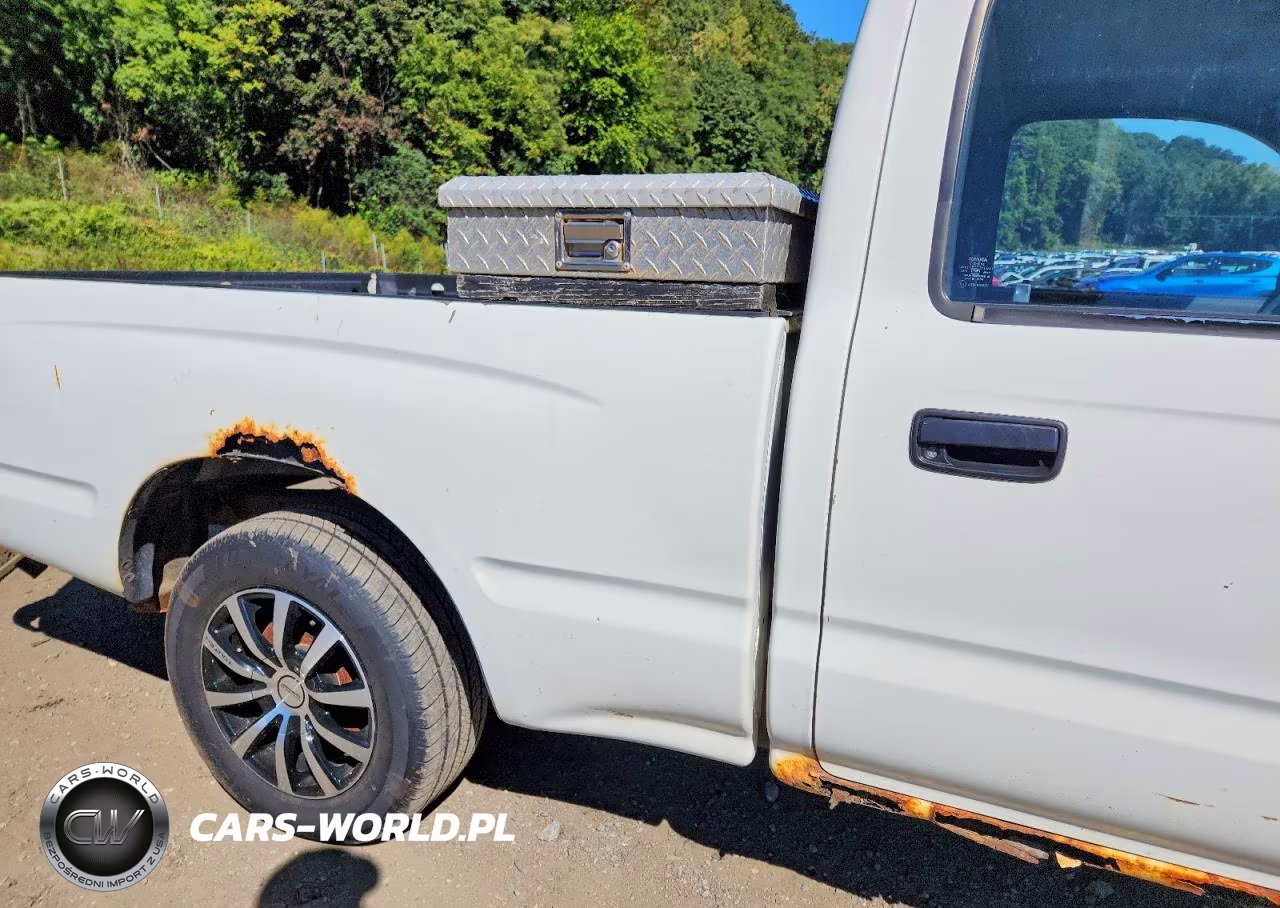 1996 Toyota Tacoma Base VIN:4TANL42N1TZ184048 - 10