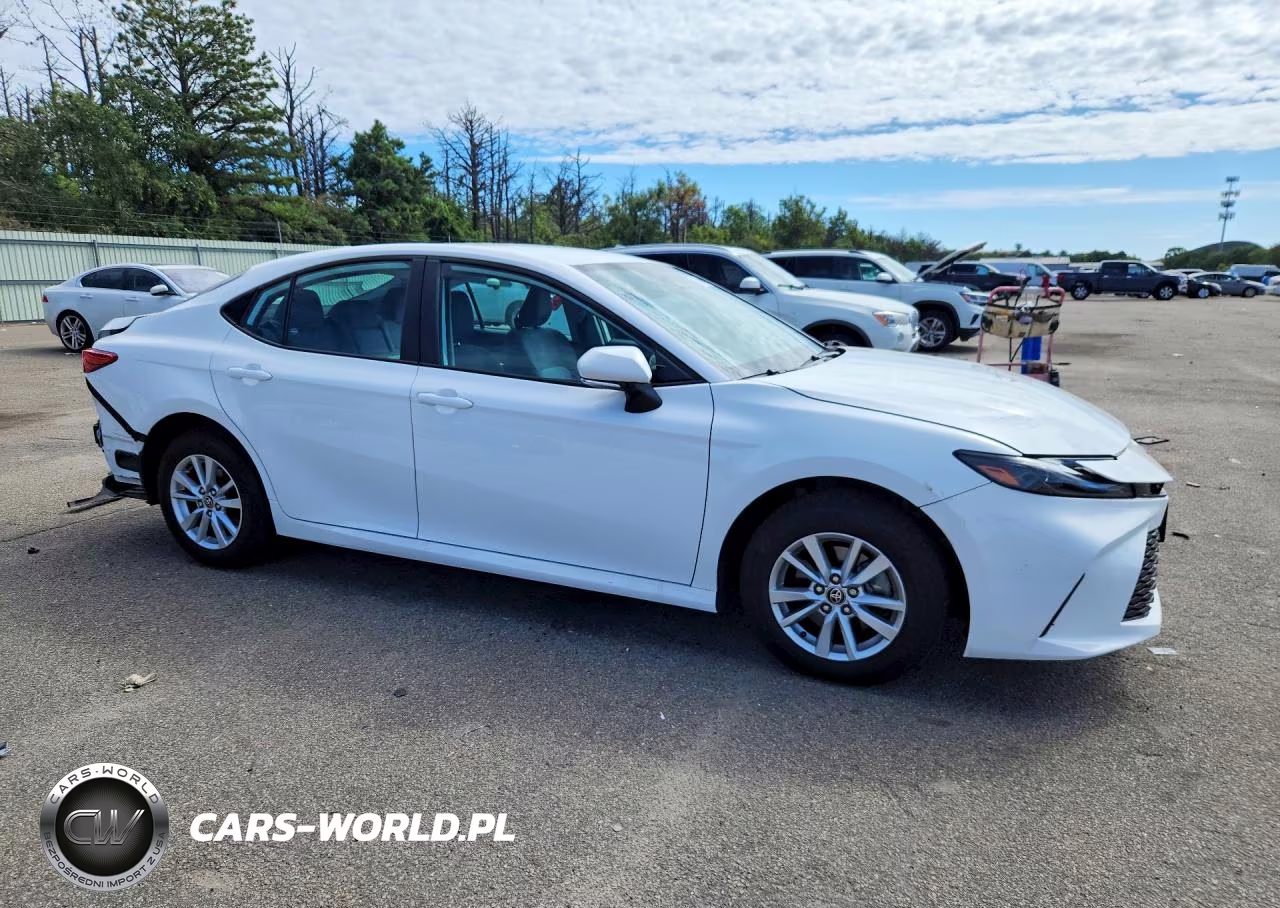 2025 Toyota Camry Le VIN:4T1DBADK2SU516834 - 4