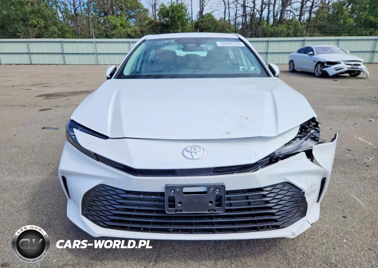 2025 Toyota Camry Le VIN:4T1DBADK2SU516834 - 5
