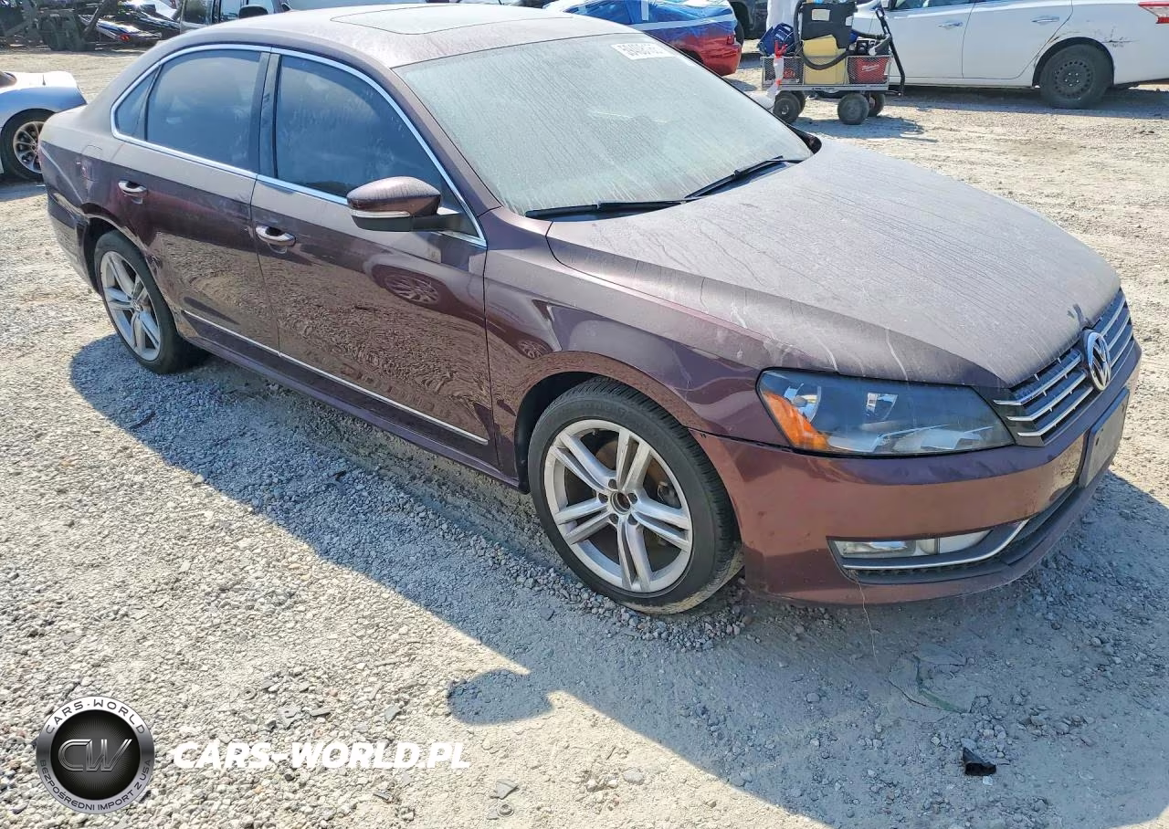 2013 Volkswagen Passat Sel VIN:1VWCN7A32DC103681 - 4