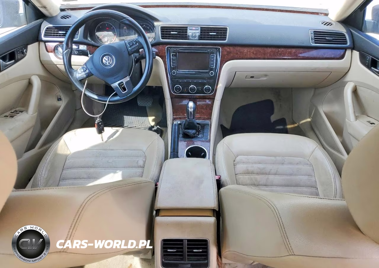 2013 Volkswagen Passat Sel VIN:1VWCN7A32DC103681 - 8
