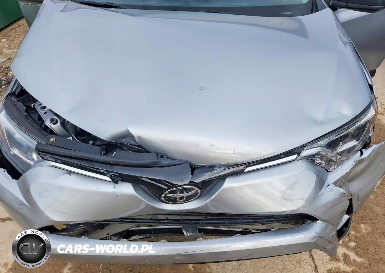 2018 Toyota Rav4 Le VIN:JTMZFREV0JJ192546 - 12