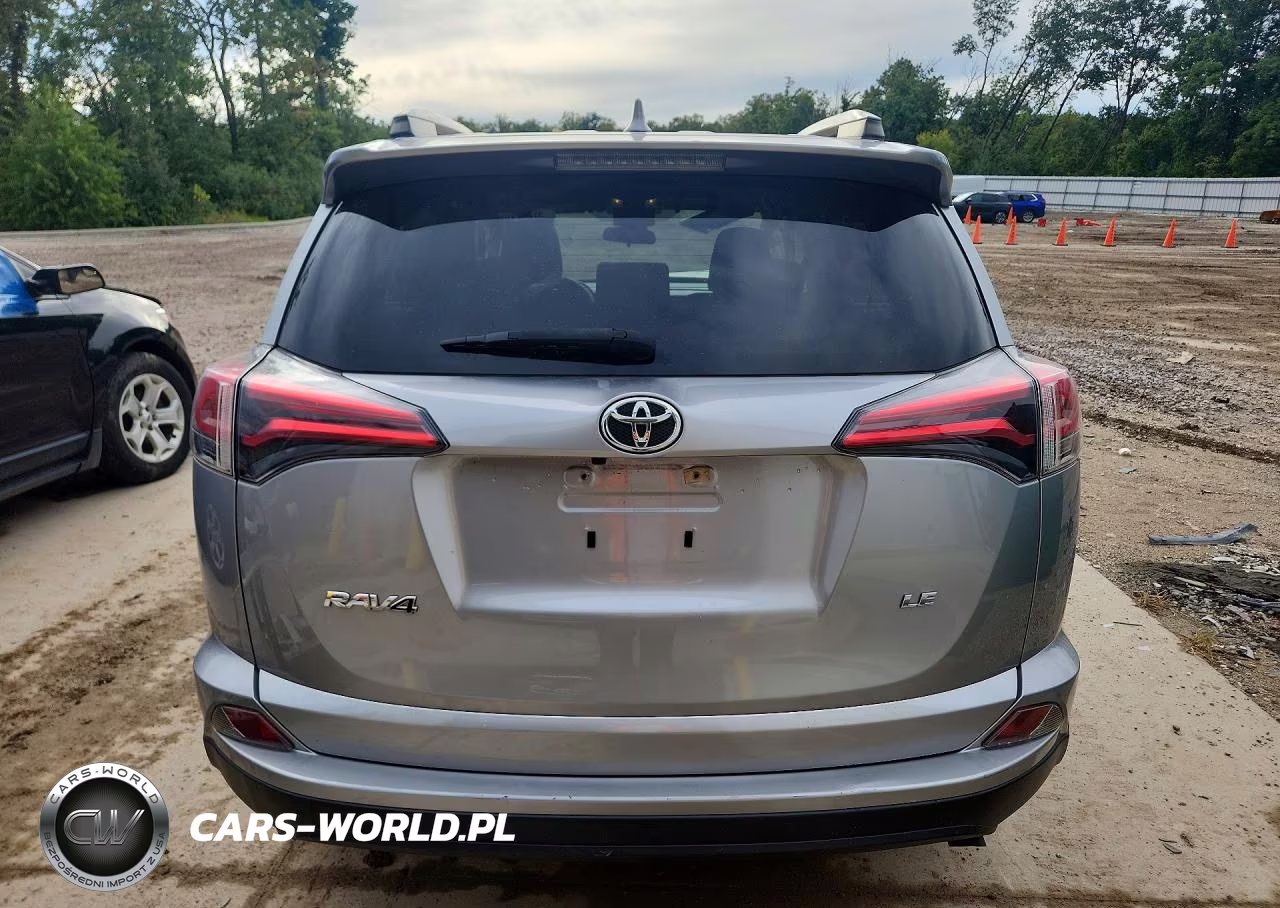 2018 Toyota Rav4 Le VIN:JTMZFREV0JJ192546 - 6