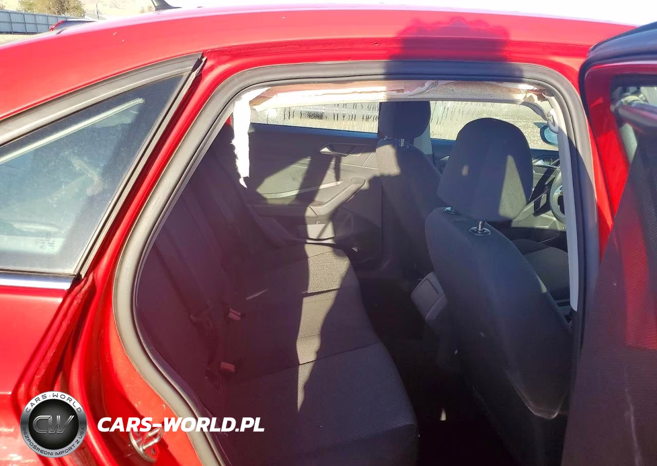 2019 Volkswagen Jetta S VIN:3VWC57BU4KM073974 - 10