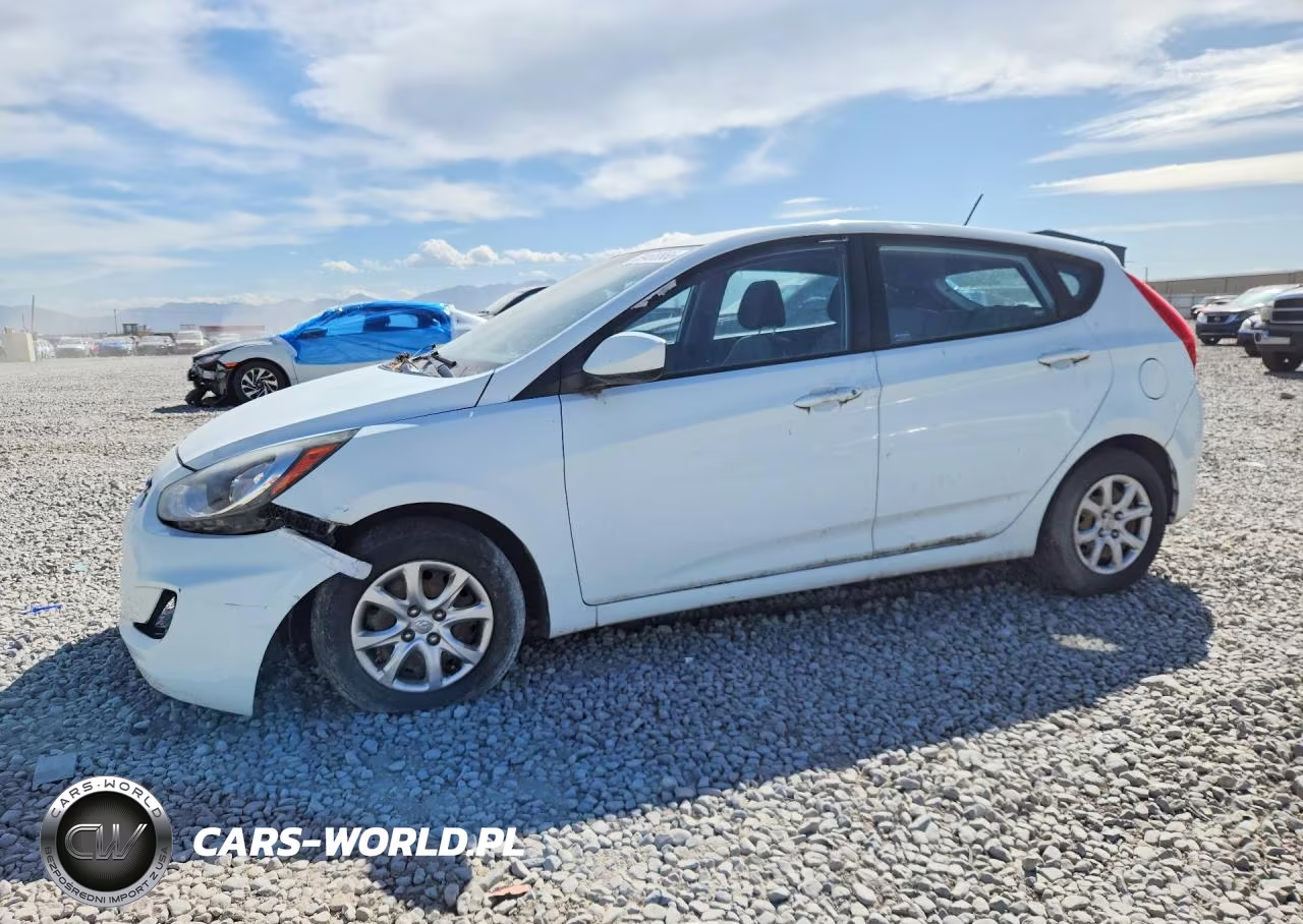 2013 Hyundai Accent Gs