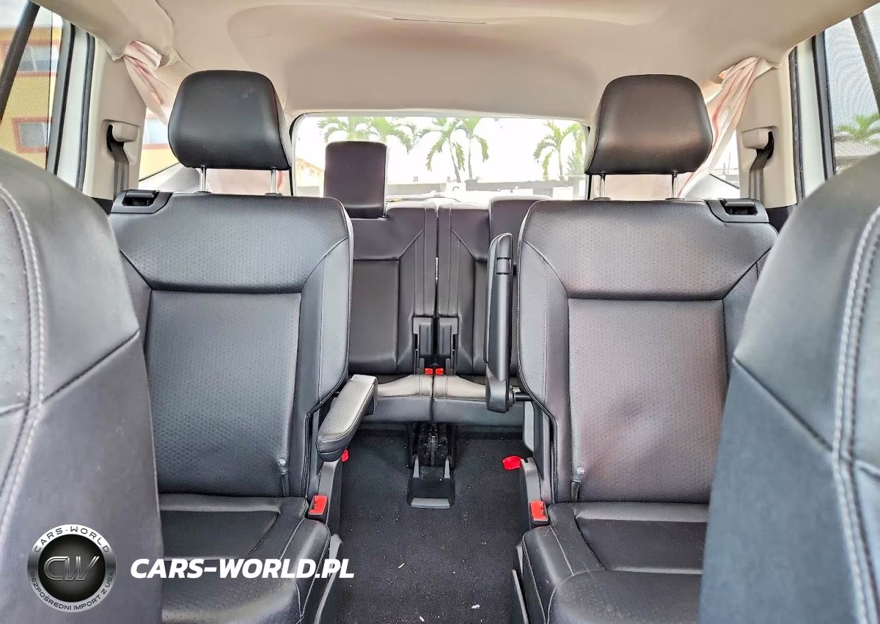 2019 Volkswagen Atlas Se VIN:1V2WR2CAXKC606129 - 10