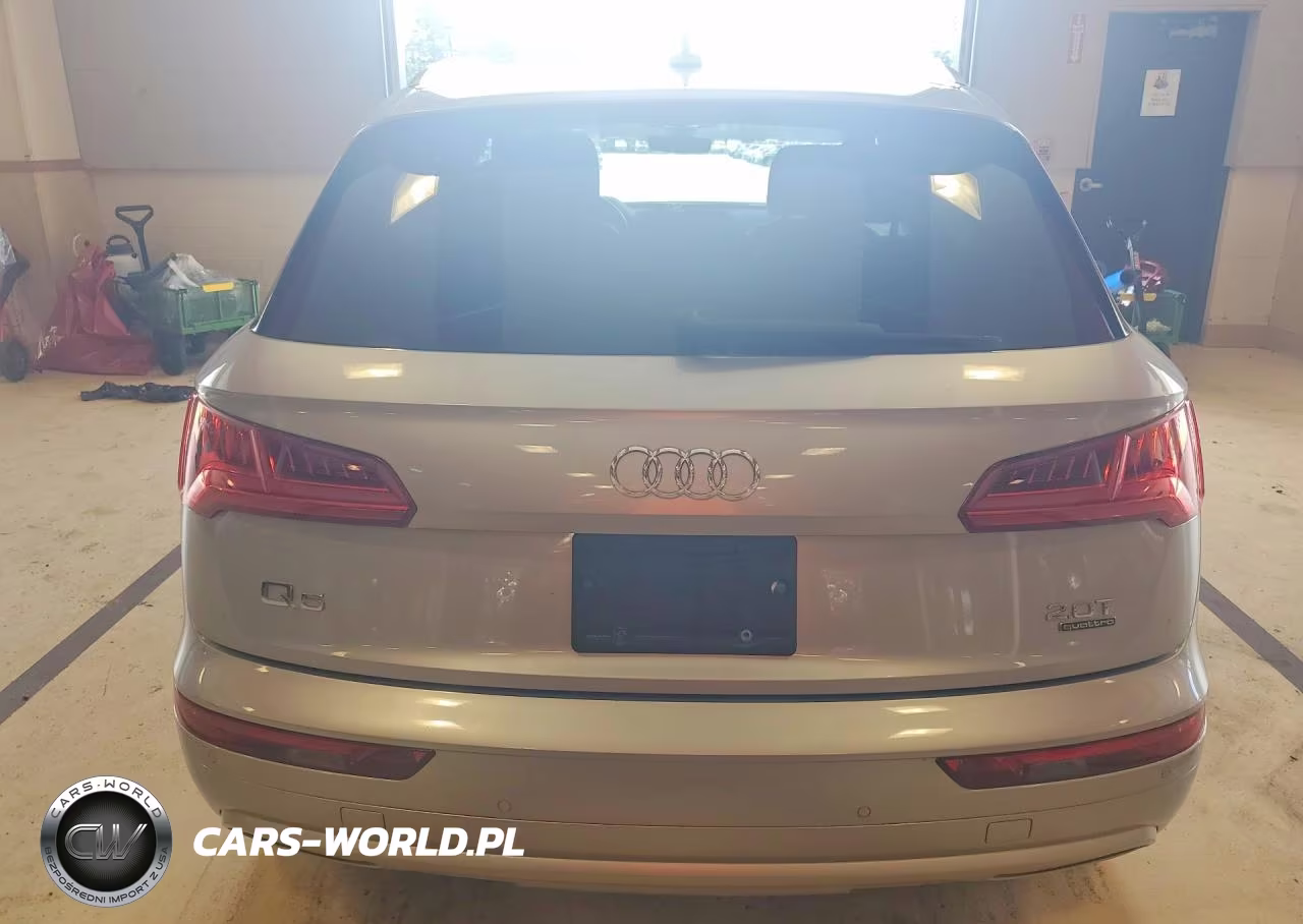 2018 Audi Q5 Premium Plus VIN:WA1BNAFY7J2135358 - 6