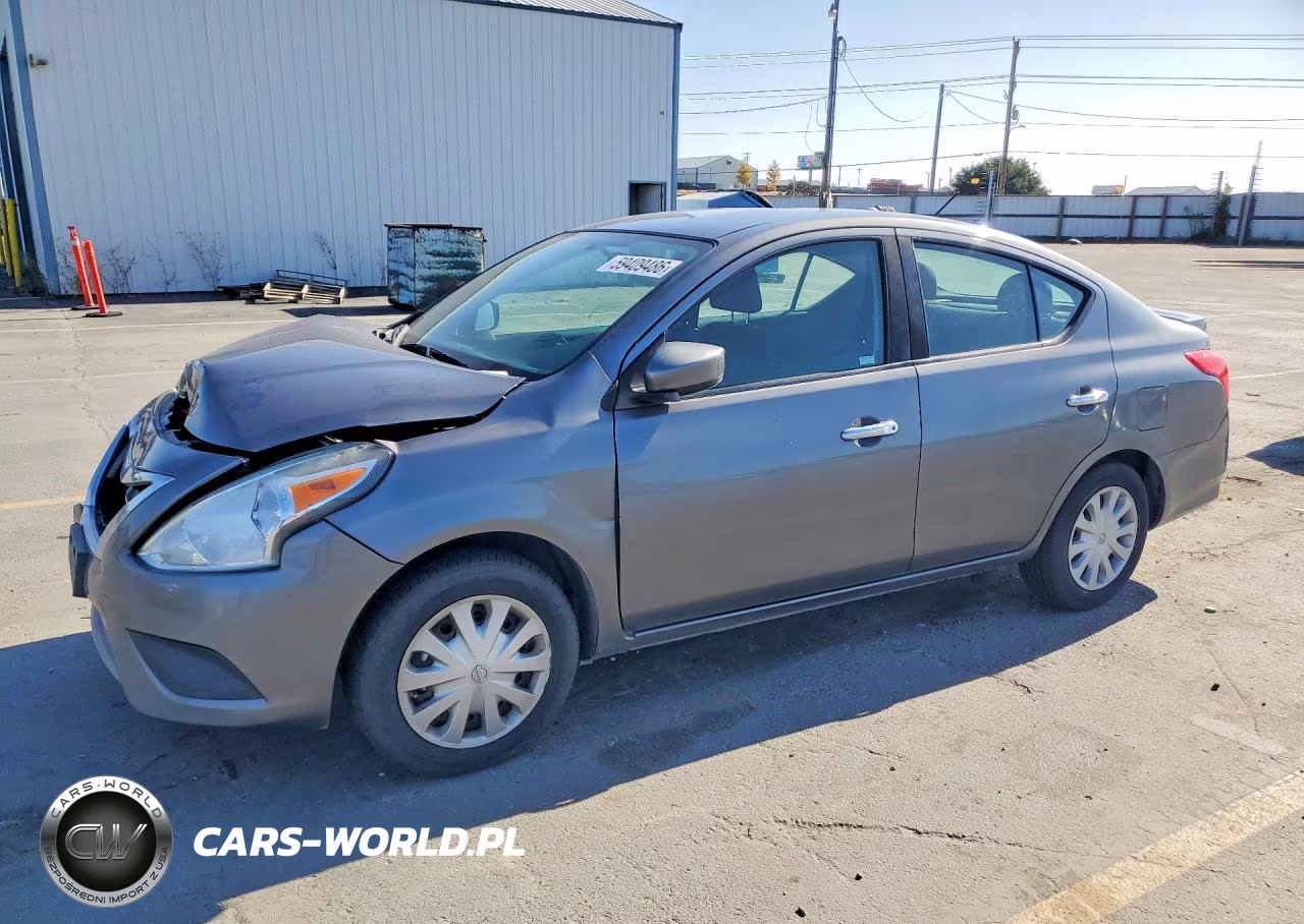 2016 Nissan Versa 1.6 Sv