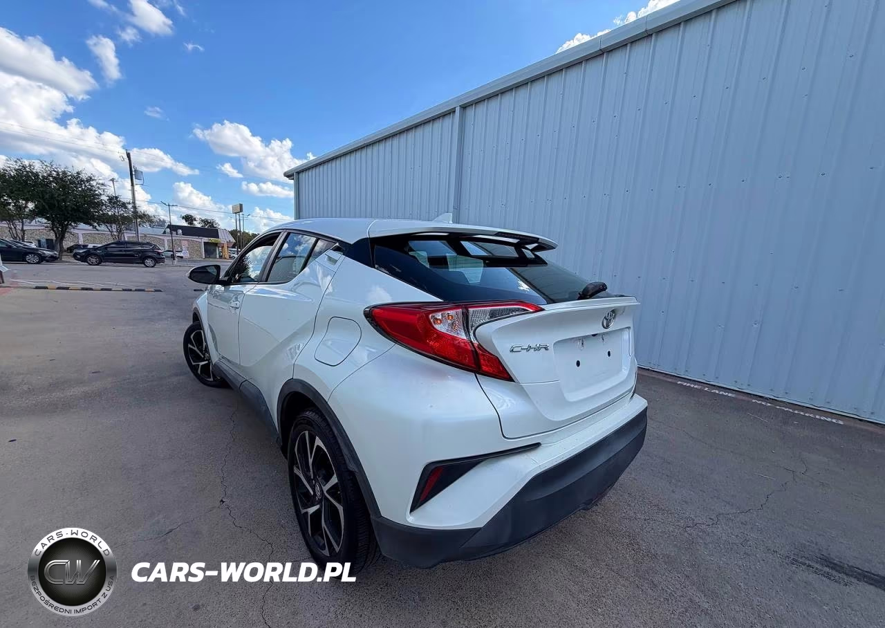 2018 Toyota C-Hr Xle Premium VIN:NMTKHMBX6JR030359 - 3