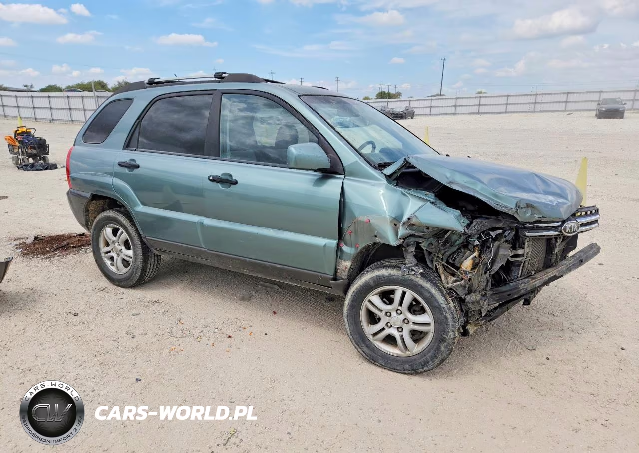 2007 Kia Sportage Lx VIN:KNDJF723677367277 - 4