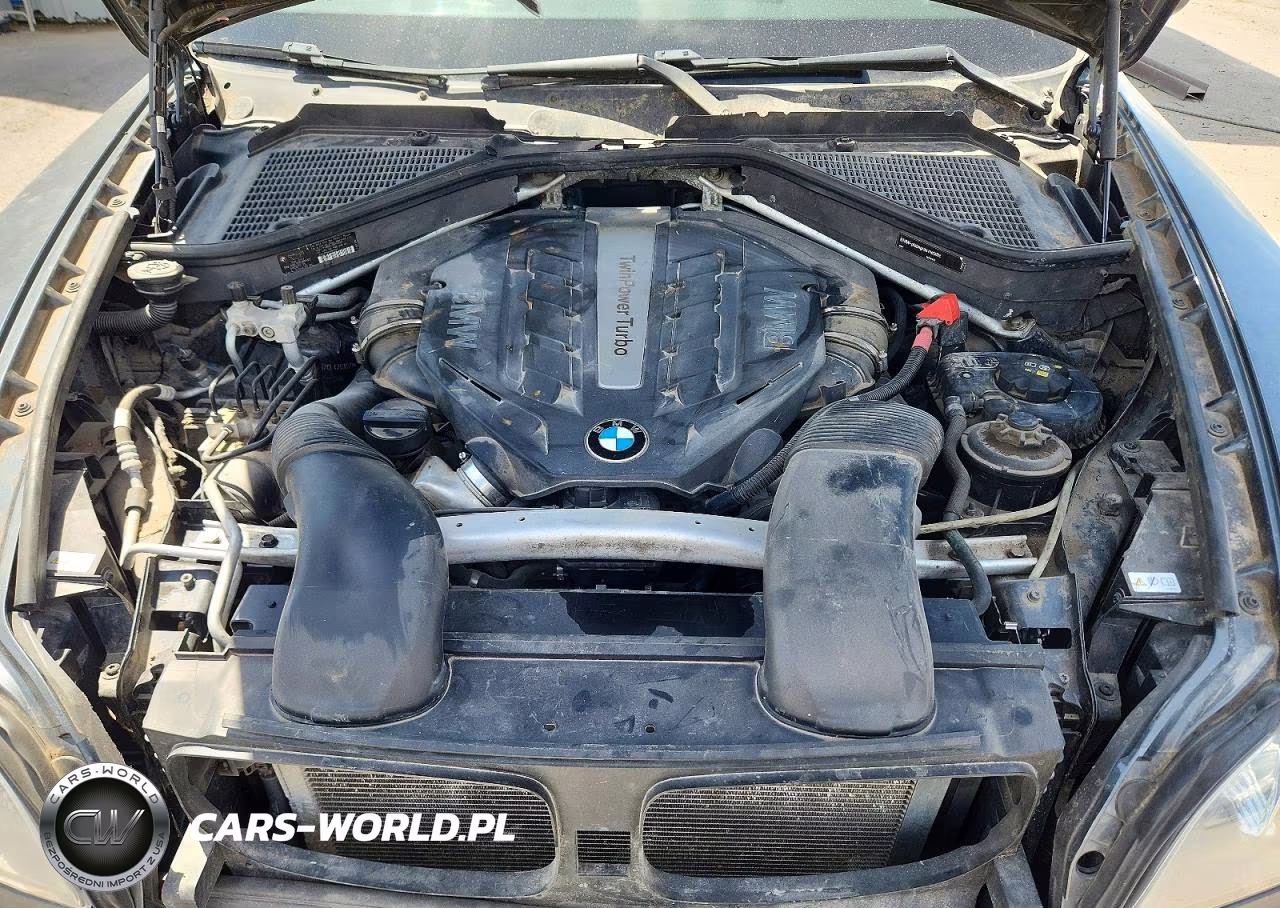 2012 BMW X5 xDrive50I VIN:5UXZV8C52CL425302 - 11