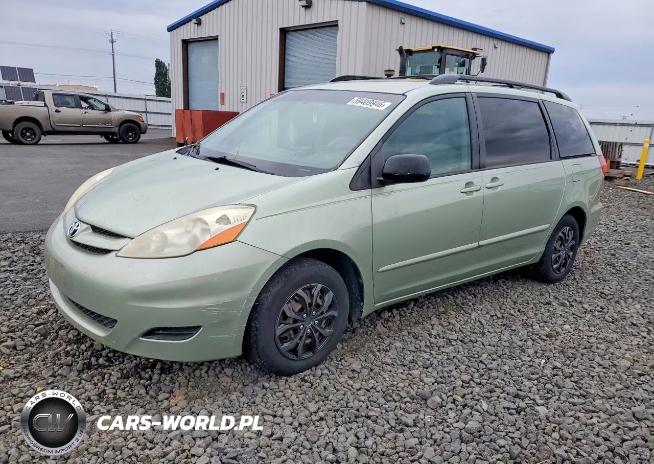 2007 Toyota Sienna Le 8-Passenger