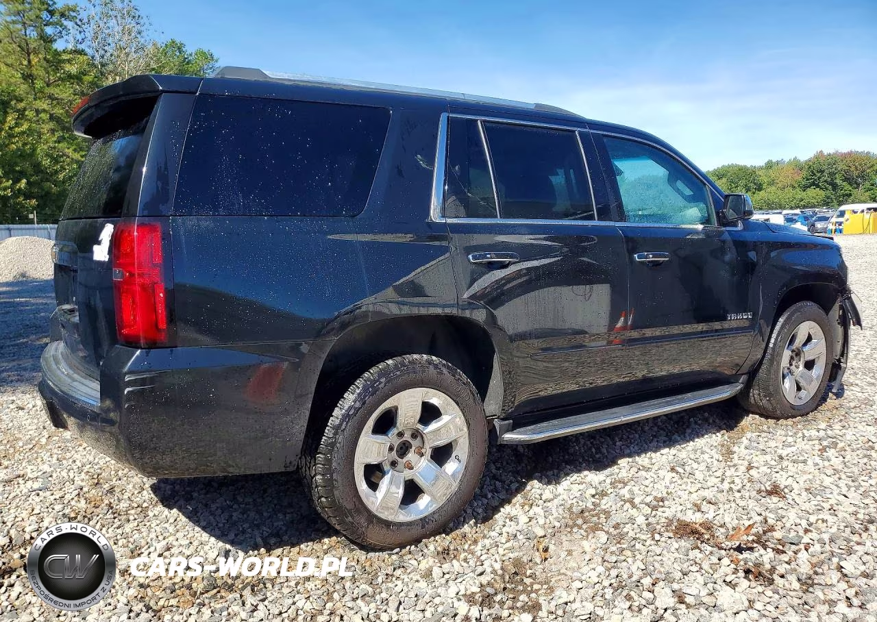 2017 Chevrolet Tahoe K1500 Premier VIN:1GNSKCKC0HR288175 - 3