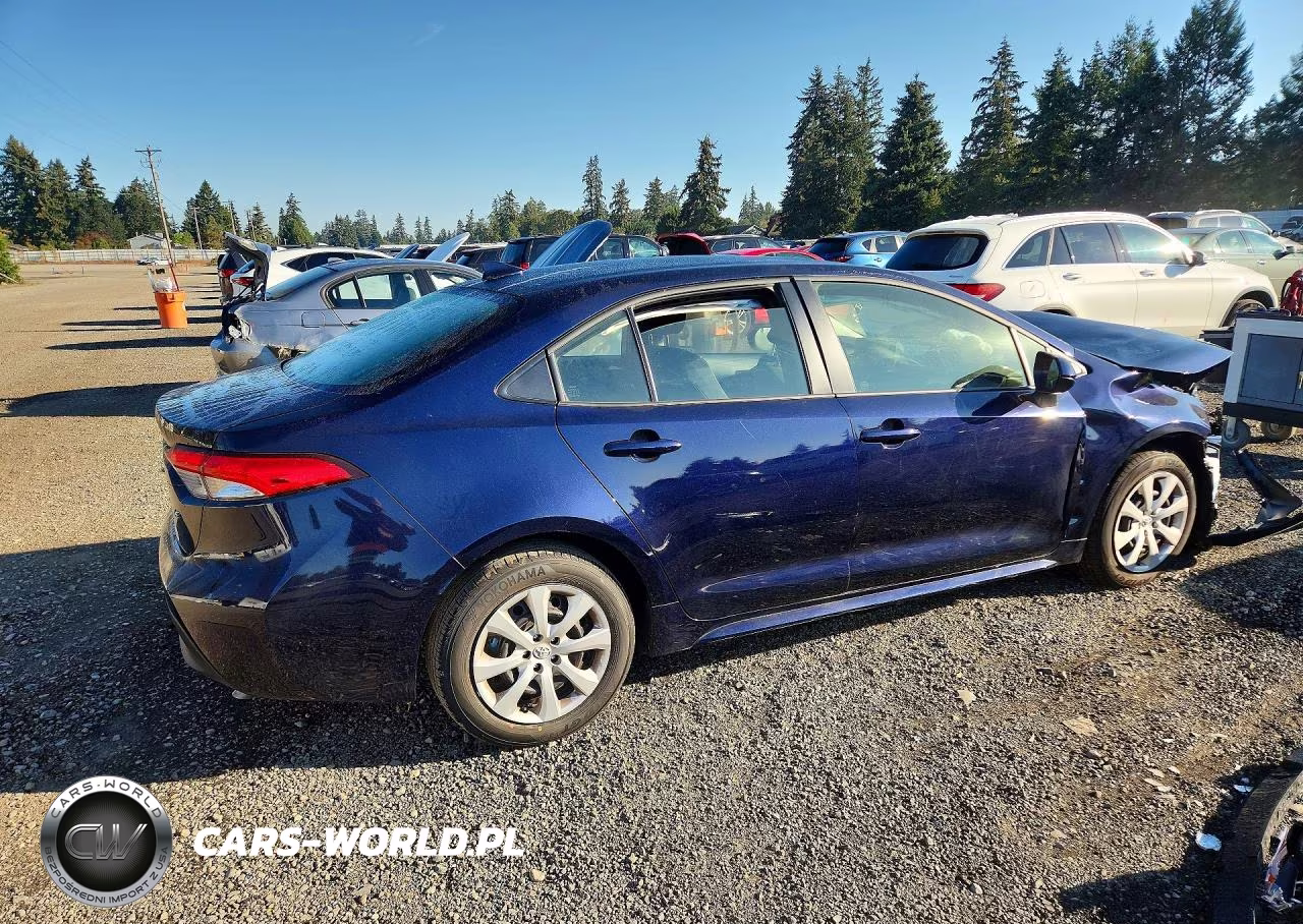 2026 Toyota Corolla Le VIN:JTDB4MEE5T3044118 - 3