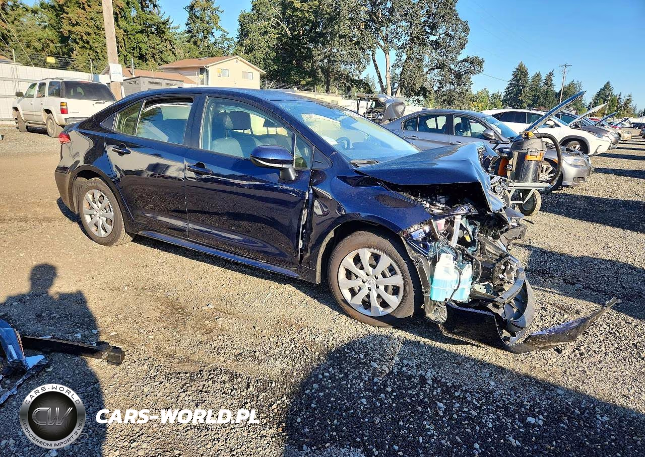 2026 Toyota Corolla Le VIN:JTDB4MEE5T3044118 - 4
