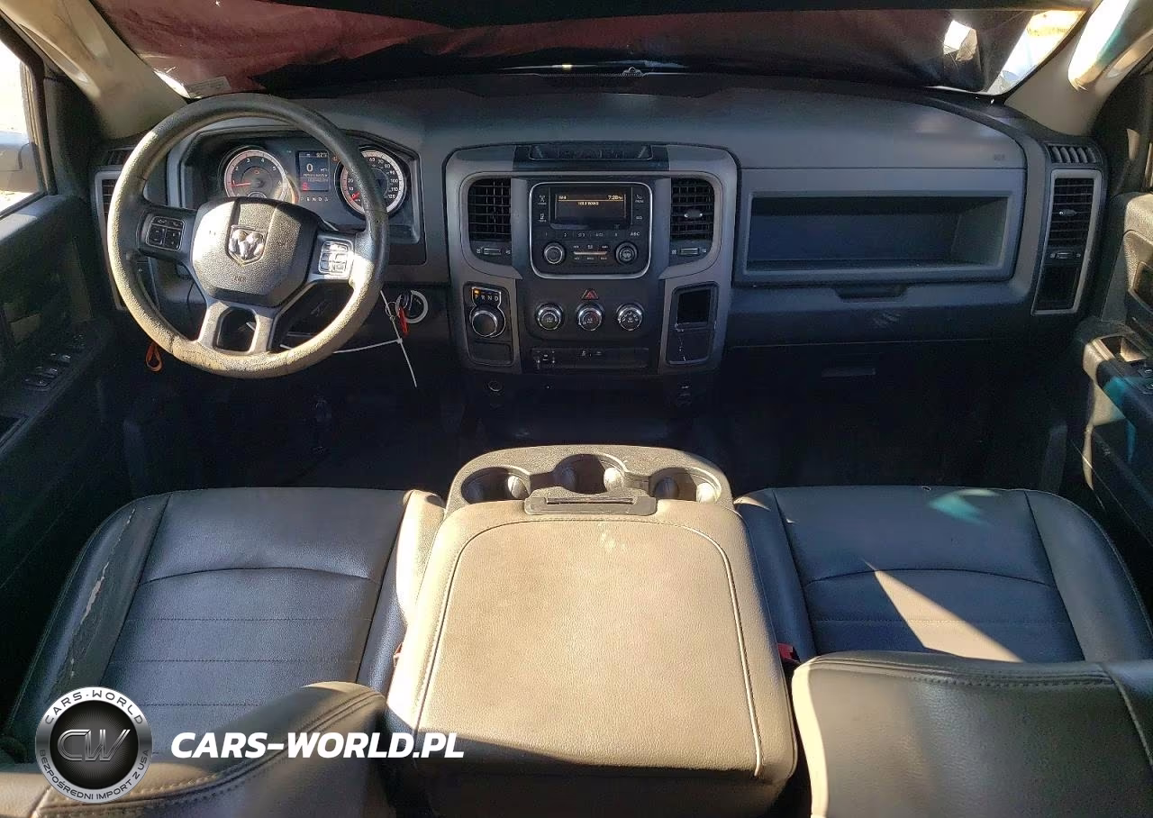 2020 Ram 1500 Classic Tradesman VIN:1C6RR6FG7LS116543 - 8